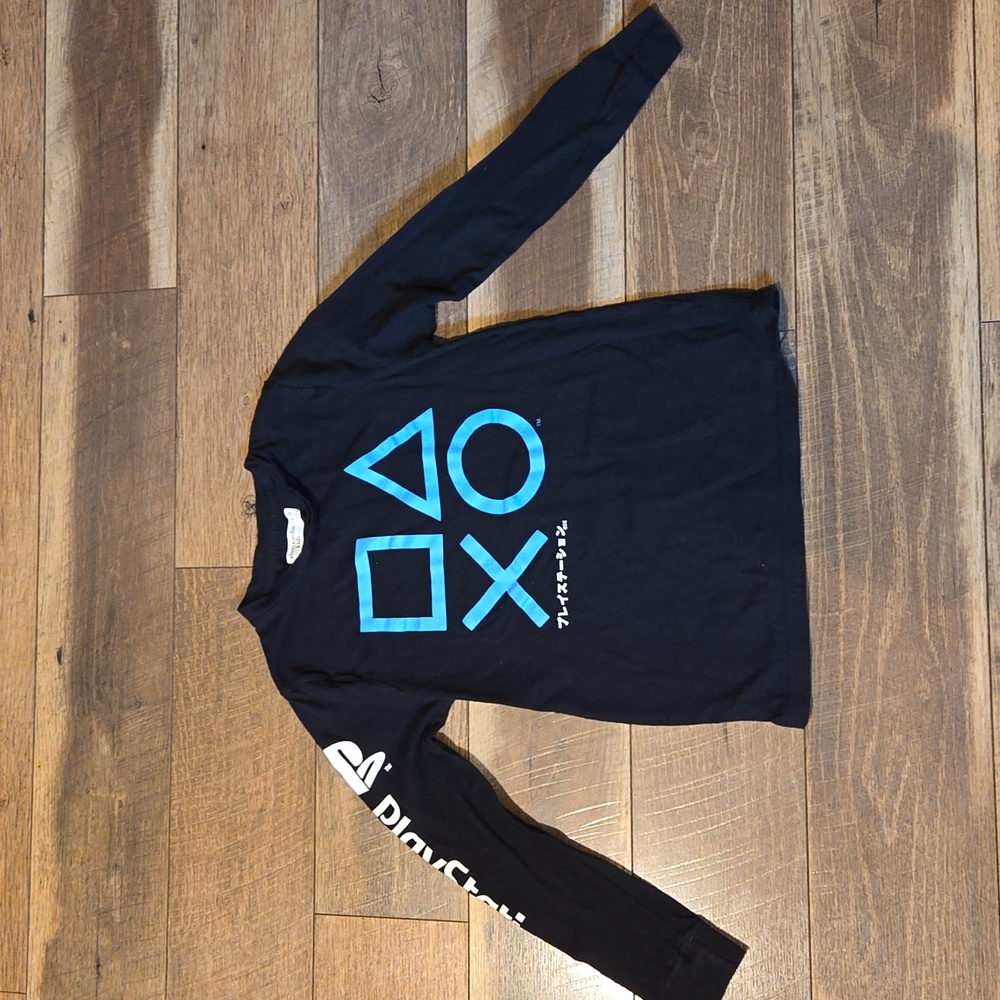 Abercrombie playstation shirt